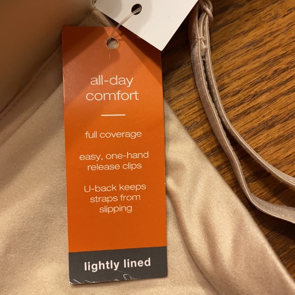 NWT Gilligan & O’Malley - nursing t-shirt bra with inner support 40D Mat… - Picture 9 of 10